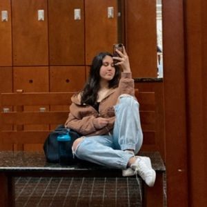 Meet your Posher, Annamaria